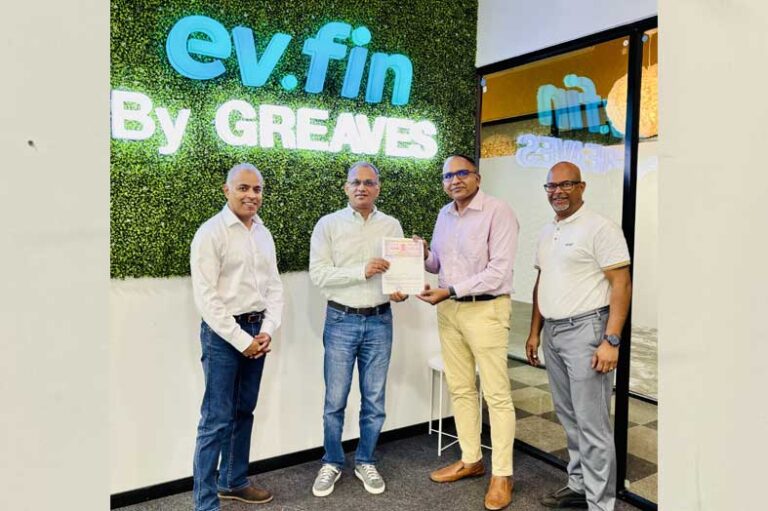 Greaves Finance partners with Ikaro Surety to expand Smart.Fin for electric two-wheelers.