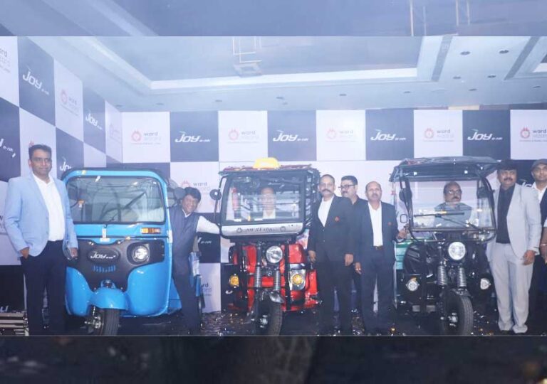 Wardwizard launches ‘Made in India’ electric three wheeler and commercial loader.