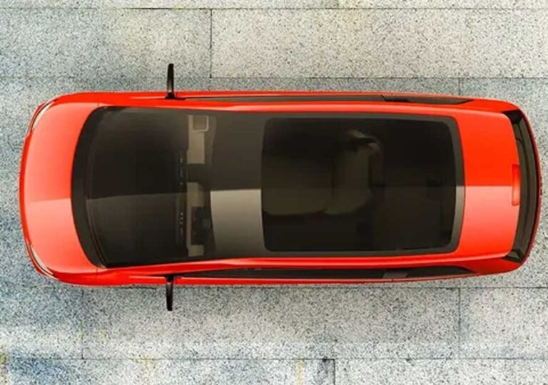 Wave Mobility to unveil EVA solar car at Bharat Mobility Global Expo 2025